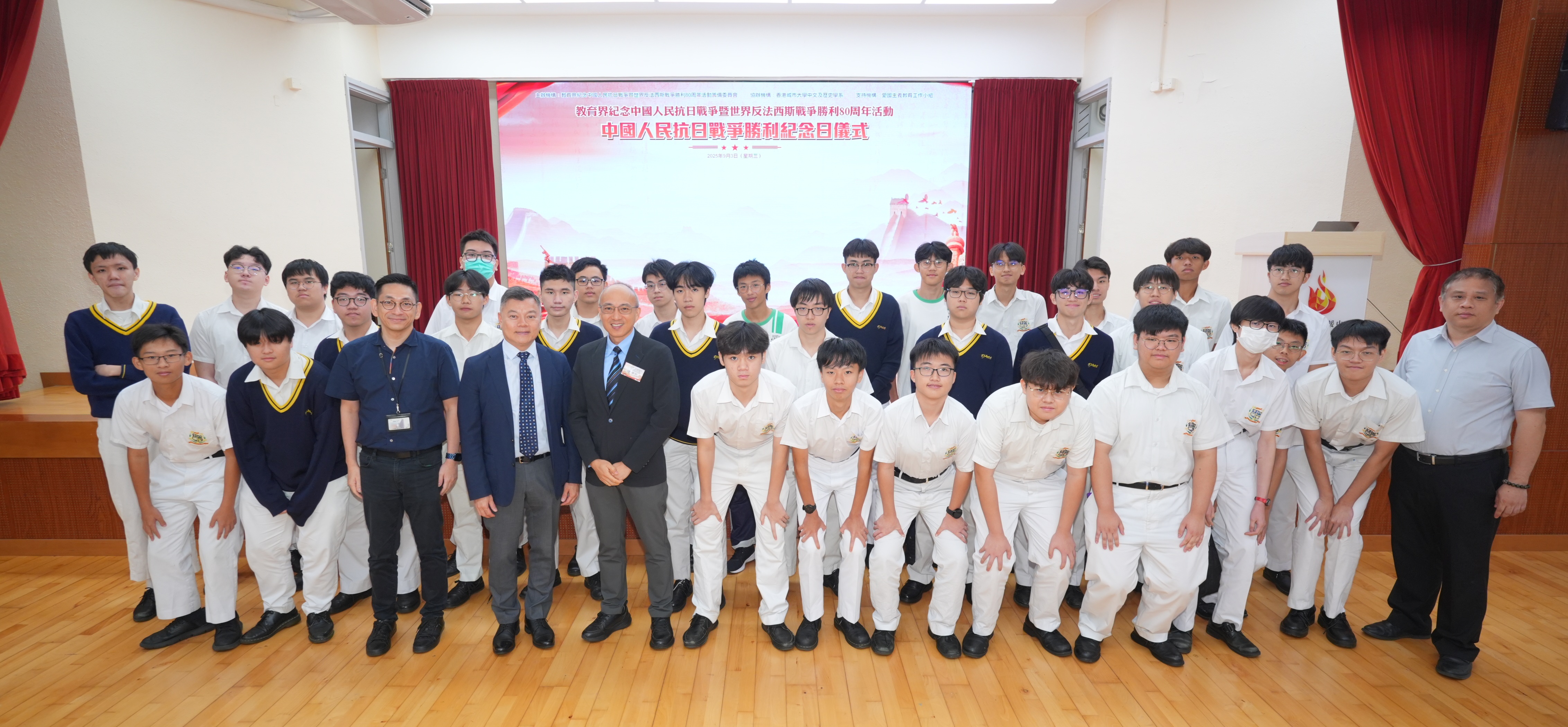 DSC08600 02