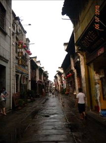 屯溪老街，體驗古徽州的繁華景象