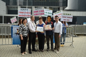母親節請願 爭取免費幼兒教育